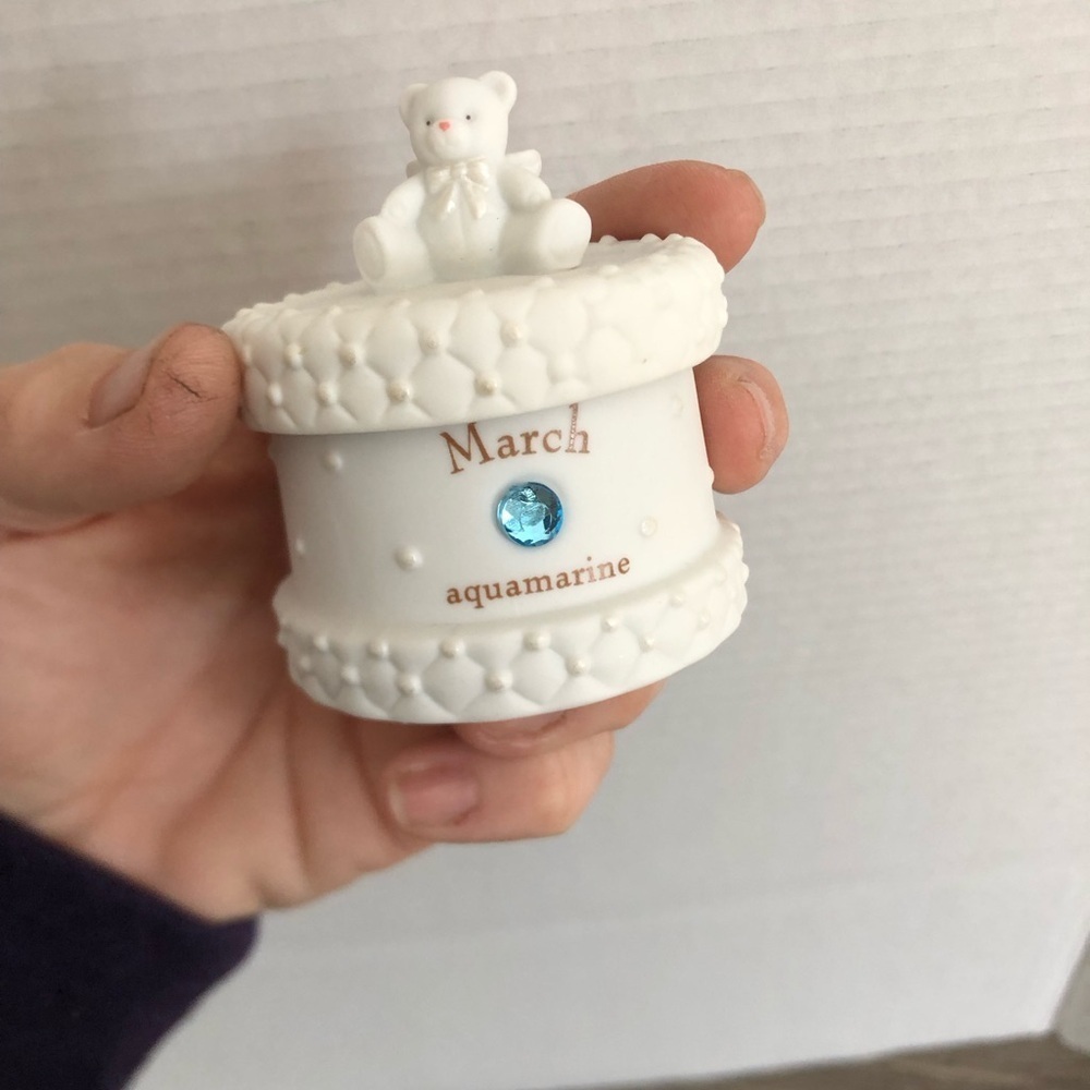 Vtg Bisque March Treasure Box - Picture 11 of 12
